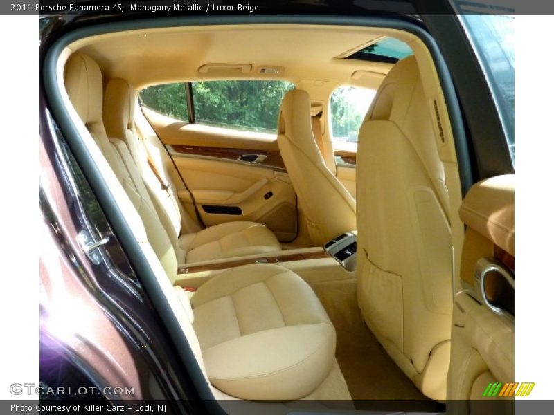 Mahogany Metallic / Luxor Beige 2011 Porsche Panamera 4S