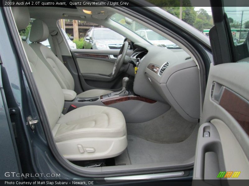 Front Seat of 2009 A4 2.0T quattro Avant