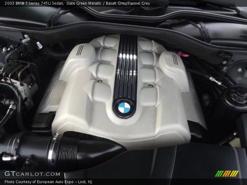 Slate Green Metallic / Basalt Grey/Flannel Grey 2003 BMW 7 Series 745Li Sedan