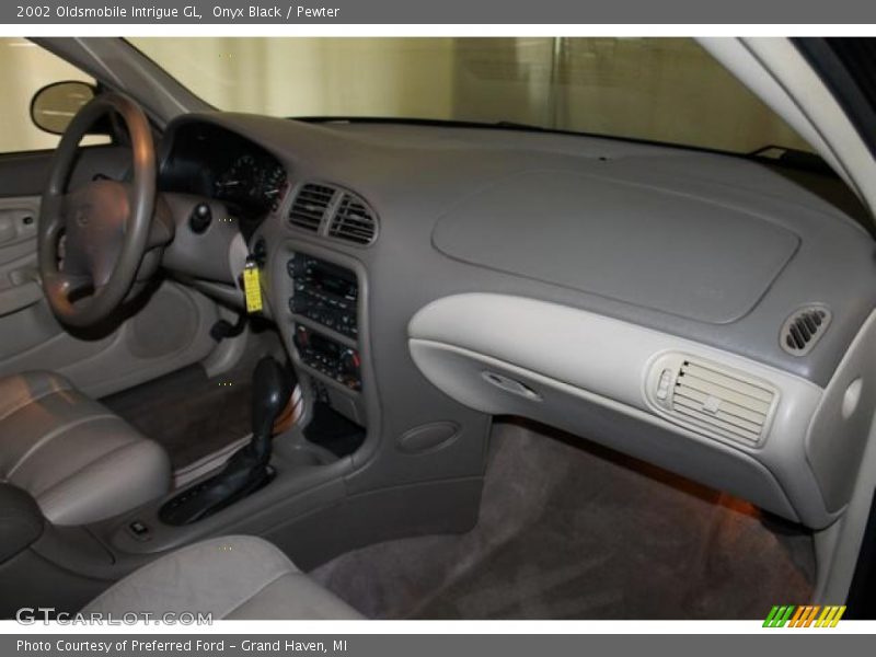 Onyx Black / Pewter 2002 Oldsmobile Intrigue GL