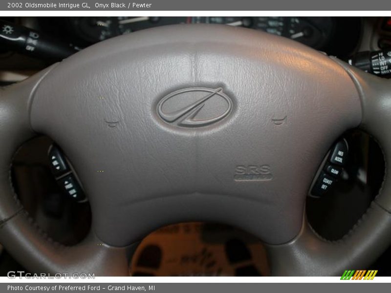 Onyx Black / Pewter 2002 Oldsmobile Intrigue GL