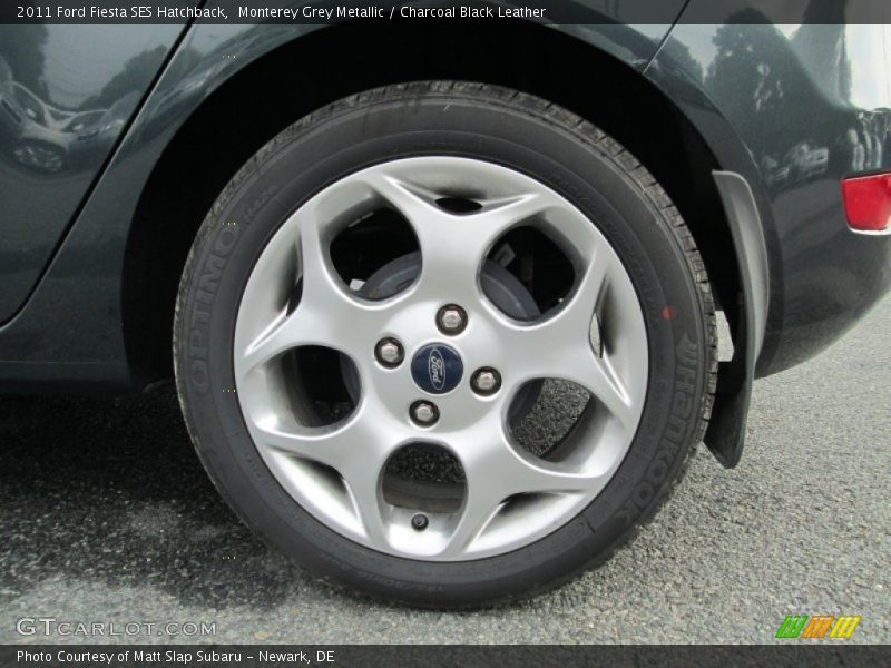 Monterey Grey Metallic / Charcoal Black Leather 2011 Ford Fiesta SES Hatchback