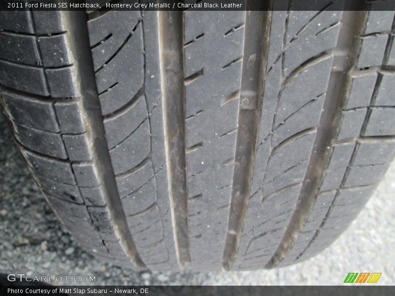 Monterey Grey Metallic / Charcoal Black Leather 2011 Ford Fiesta SES Hatchback