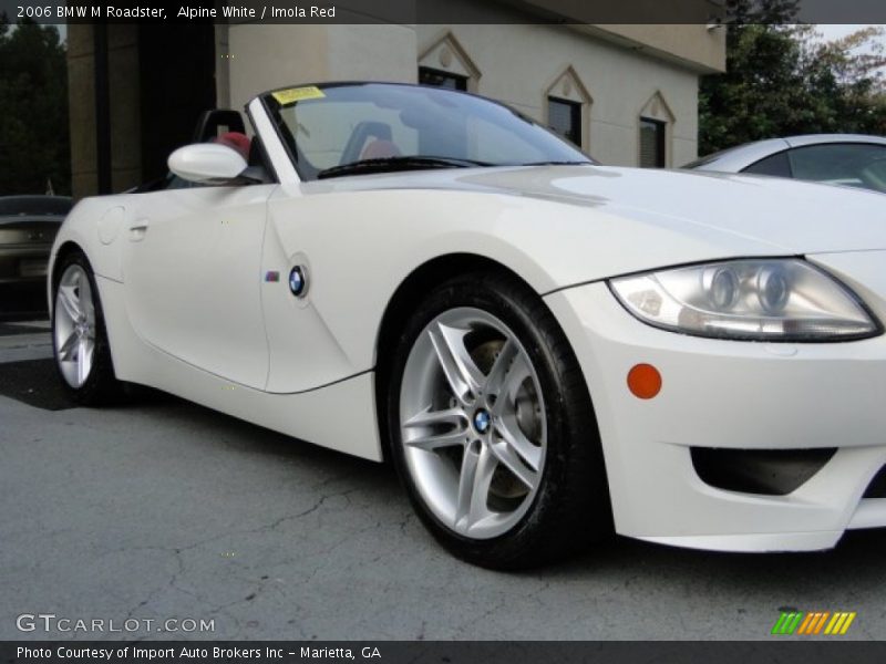 Alpine White / Imola Red 2006 BMW M Roadster