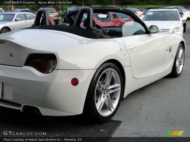 Alpine White / Imola Red 2006 BMW M Roadster
