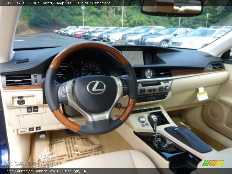 Deep Sea Blue Mica / Parchment 2013 Lexus ES 300h Hybrid