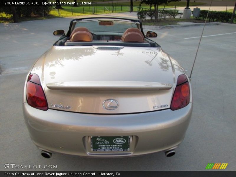 Egyptian Sand Pearl / Saddle 2004 Lexus SC 430