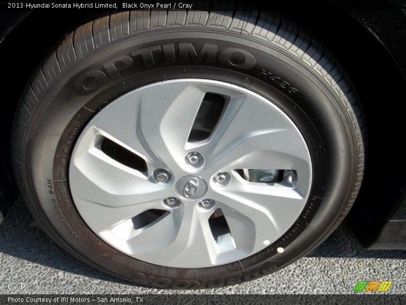 Black Onyx Pearl / Gray 2013 Hyundai Sonata Hybrid Limited