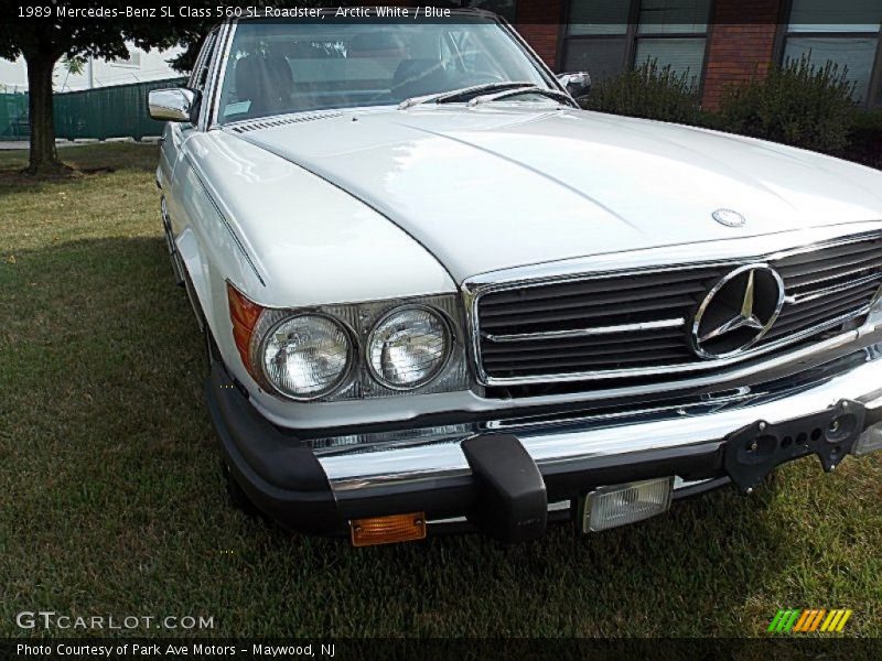 Arctic White / Blue 1989 Mercedes-Benz SL Class 560 SL Roadster