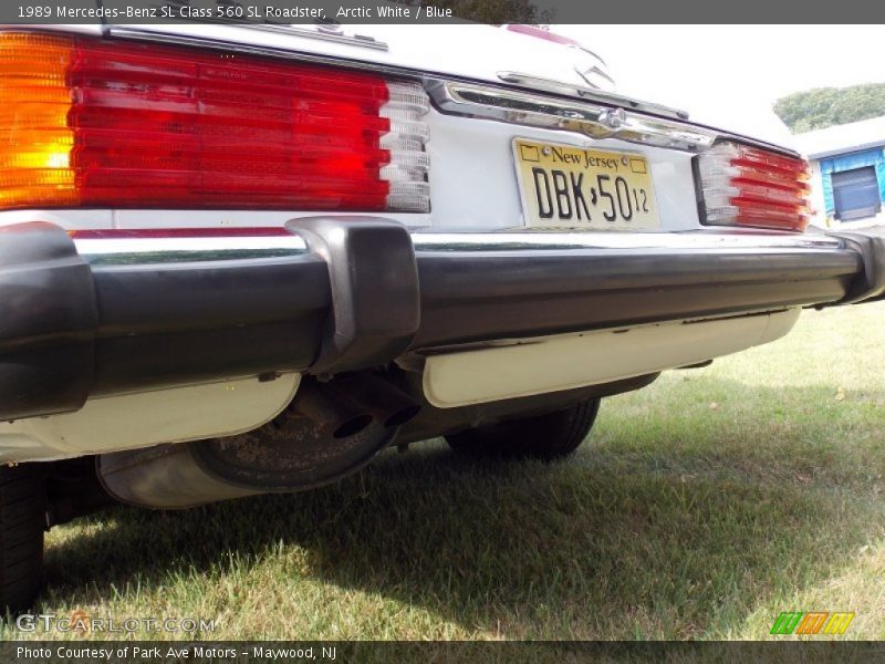 Arctic White / Blue 1989 Mercedes-Benz SL Class 560 SL Roadster