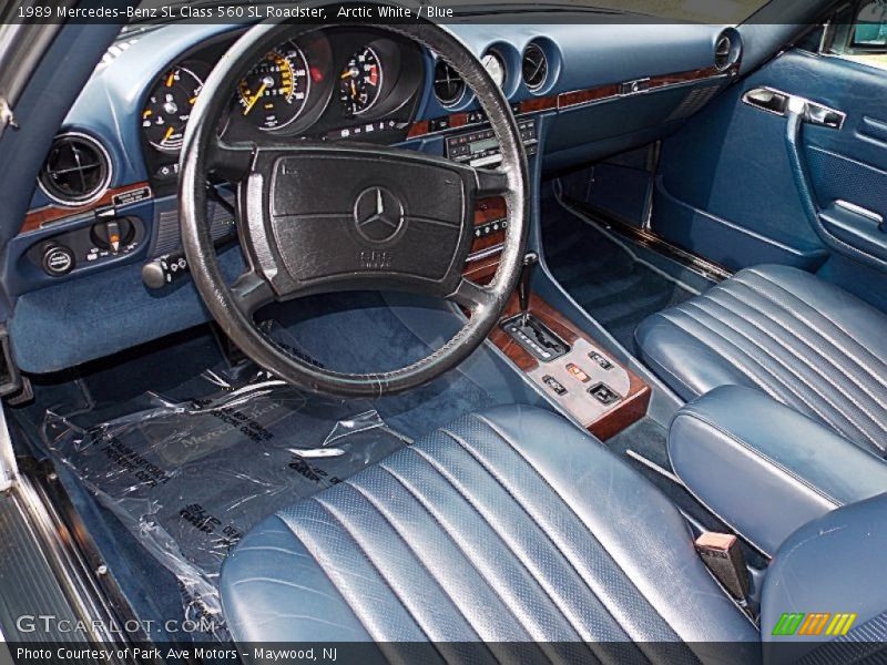  1989 SL Class 560 SL Roadster Blue Interior