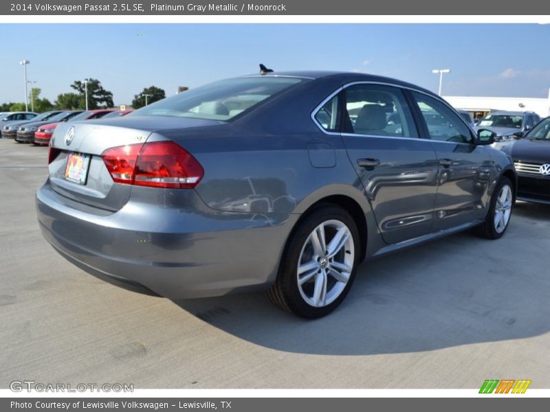 Platinum Gray Metallic / Moonrock 2014 Volkswagen Passat 2.5L SE