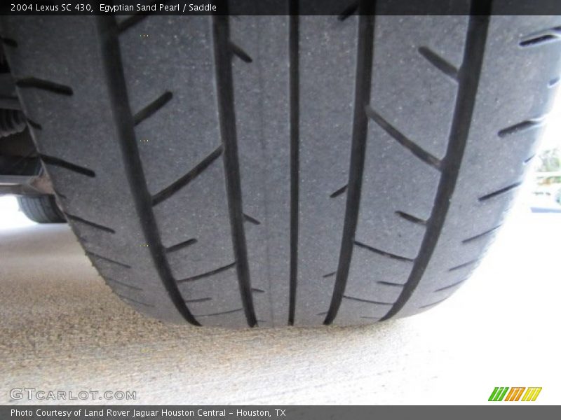 Egyptian Sand Pearl / Saddle 2004 Lexus SC 430