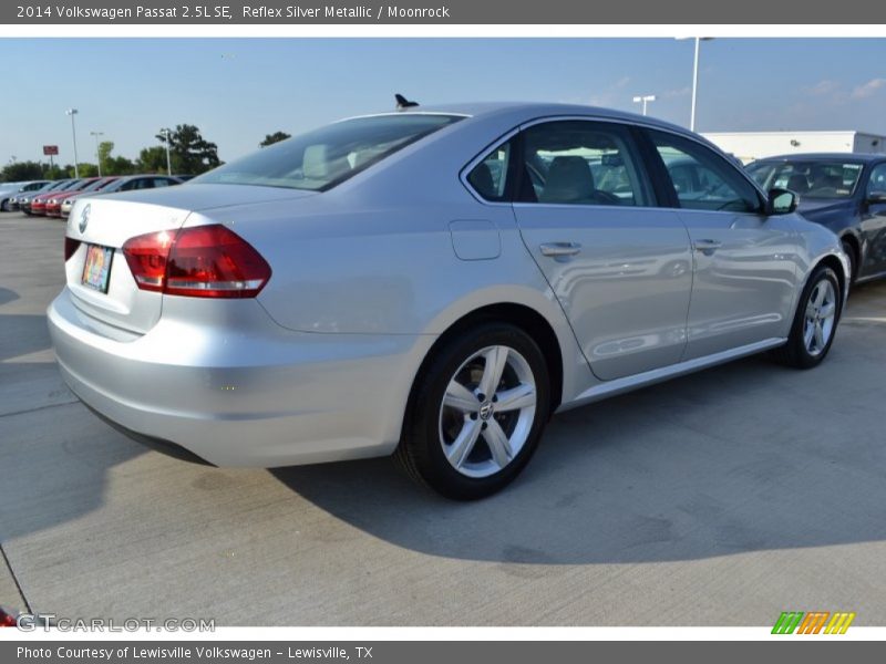 Reflex Silver Metallic / Moonrock 2014 Volkswagen Passat 2.5L SE