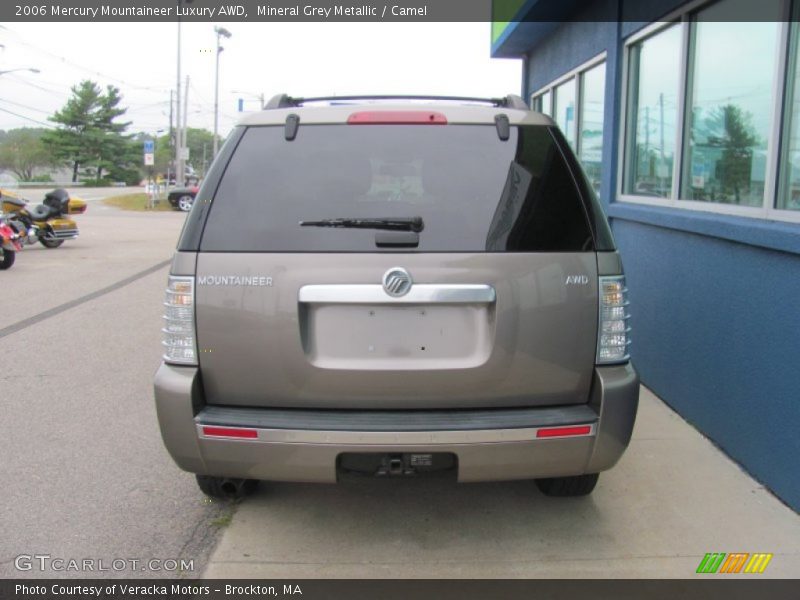 Mineral Grey Metallic / Camel 2006 Mercury Mountaineer Luxury AWD
