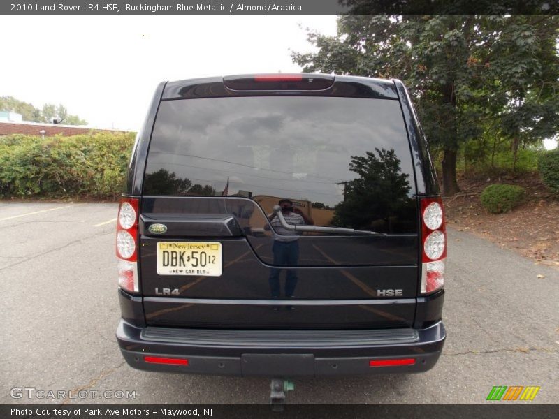 Buckingham Blue Metallic / Almond/Arabica 2010 Land Rover LR4 HSE