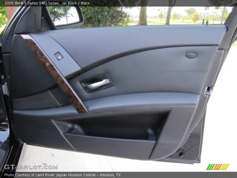 Jet Black / Black 2005 BMW 5 Series 545i Sedan