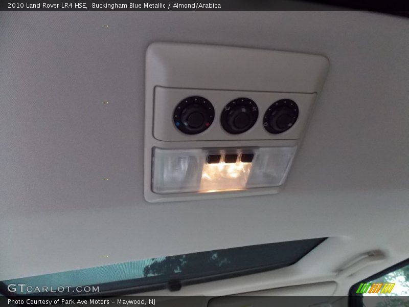Buckingham Blue Metallic / Almond/Arabica 2010 Land Rover LR4 HSE