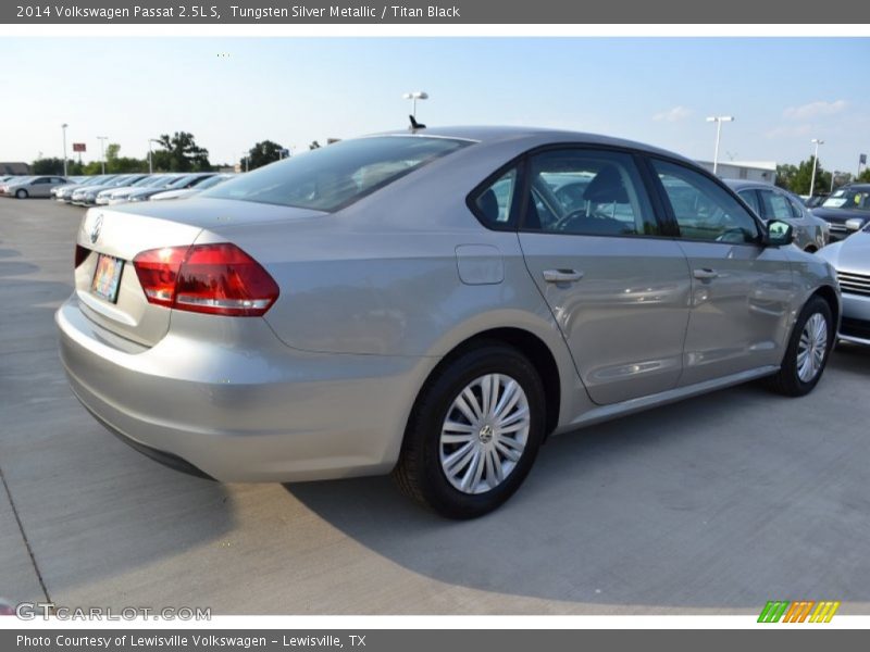 Tungsten Silver Metallic / Titan Black 2014 Volkswagen Passat 2.5L S