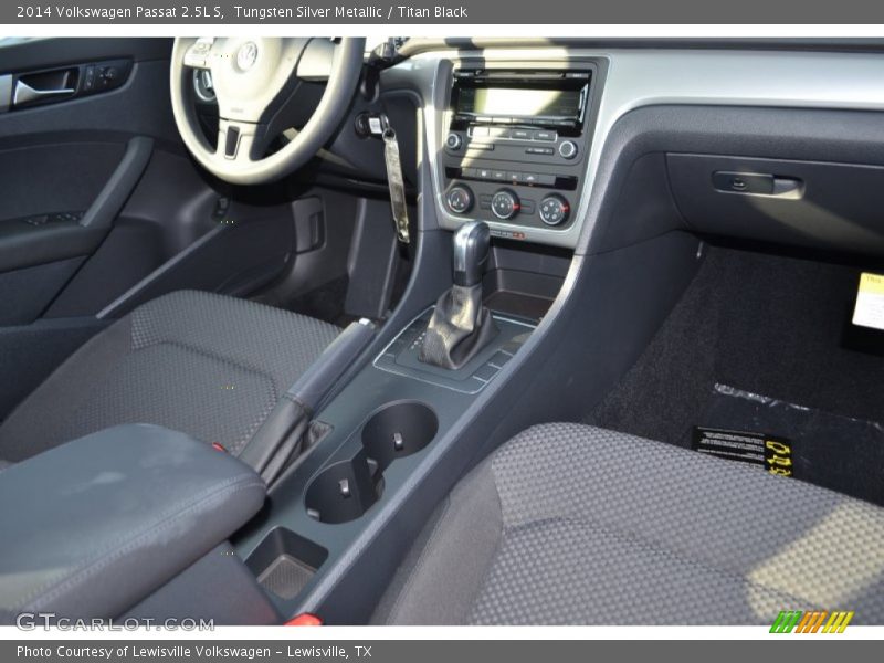 Tungsten Silver Metallic / Titan Black 2014 Volkswagen Passat 2.5L S