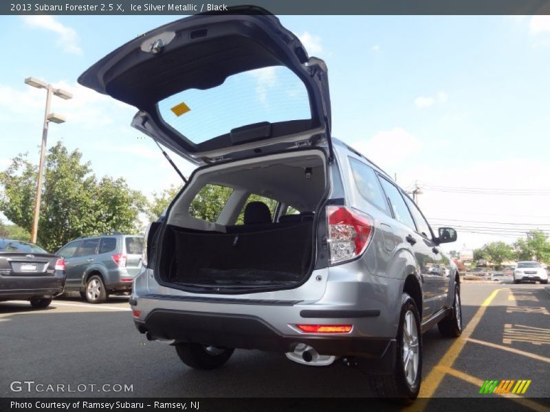 Ice Silver Metallic / Black 2013 Subaru Forester 2.5 X