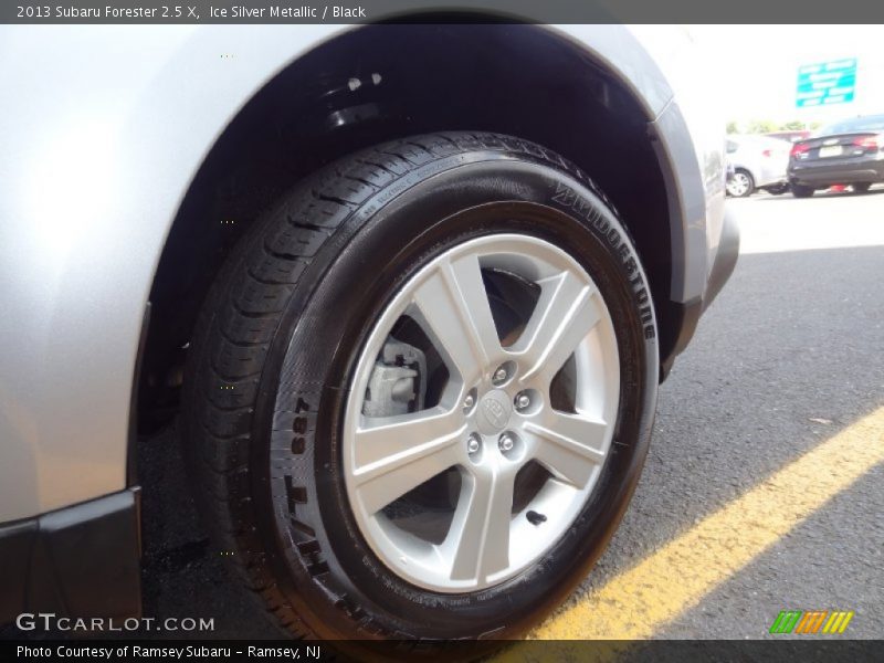 Ice Silver Metallic / Black 2013 Subaru Forester 2.5 X