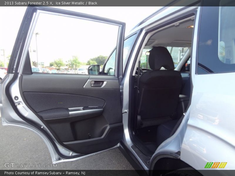 Ice Silver Metallic / Black 2013 Subaru Forester 2.5 X