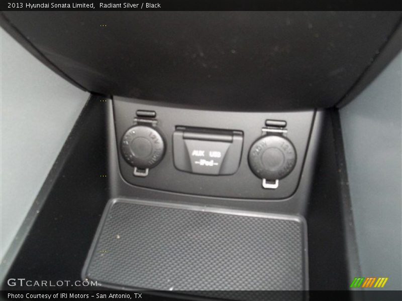 Radiant Silver / Black 2013 Hyundai Sonata Limited