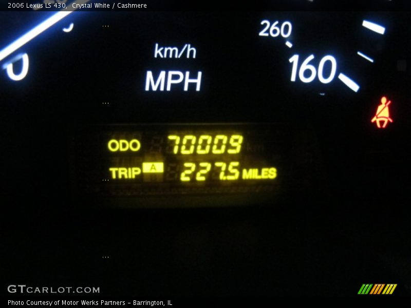 Crystal White / Cashmere 2006 Lexus LS 430