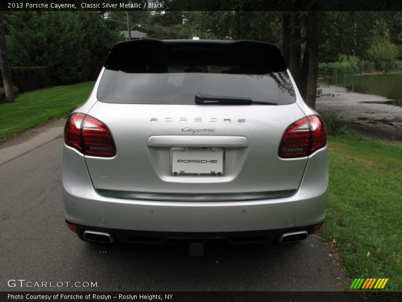 Classic Silver Metallic / Black 2013 Porsche Cayenne