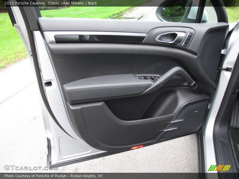 Door Panel of 2013 Cayenne 