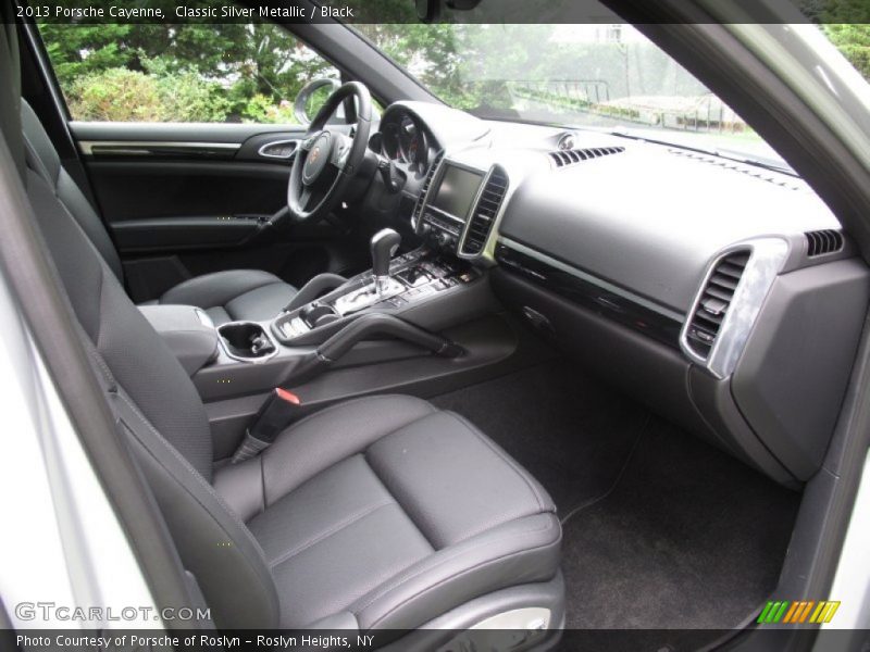Front Seat of 2013 Cayenne 