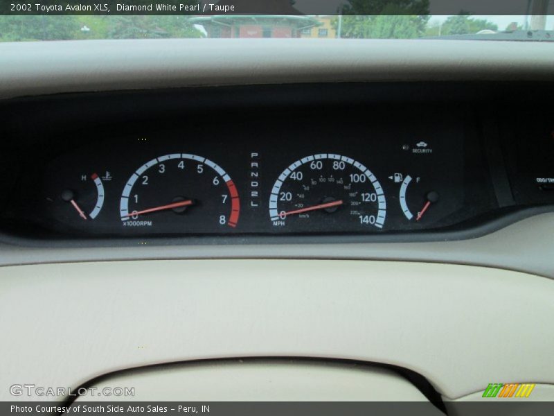 Diamond White Pearl / Taupe 2002 Toyota Avalon XLS