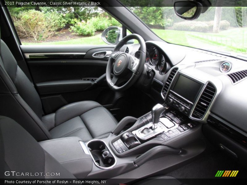 Classic Silver Metallic / Black 2013 Porsche Cayenne