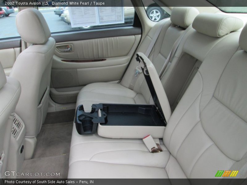 Diamond White Pearl / Taupe 2002 Toyota Avalon XLS
