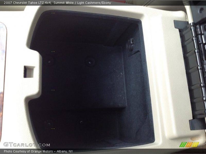 Summit White / Light Cashmere/Ebony 2007 Chevrolet Tahoe LTZ 4x4