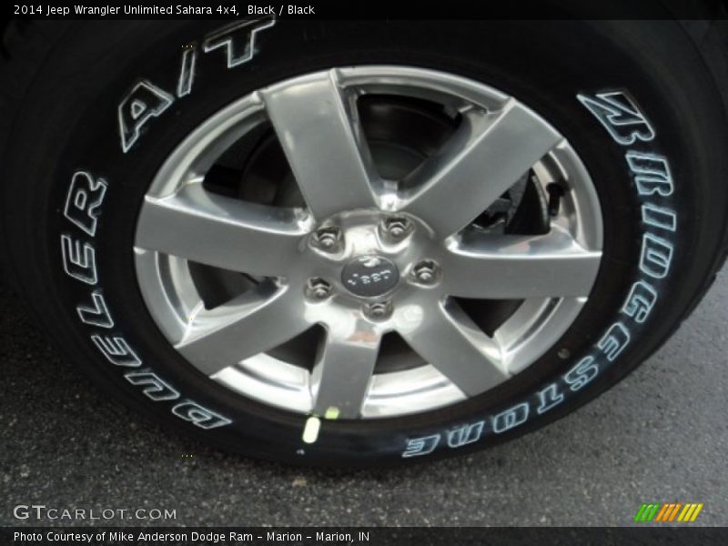 2014 Wrangler Unlimited Sahara 4x4 Wheel