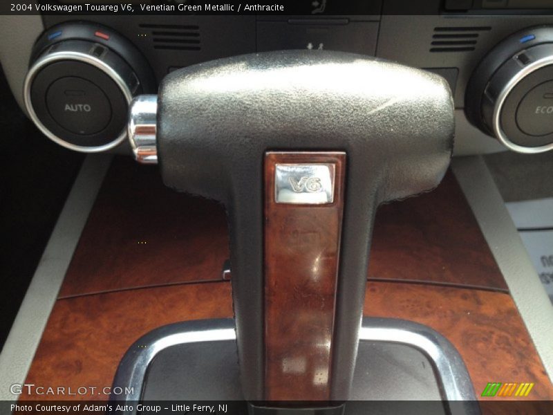 Venetian Green Metallic / Anthracite 2004 Volkswagen Touareg V6