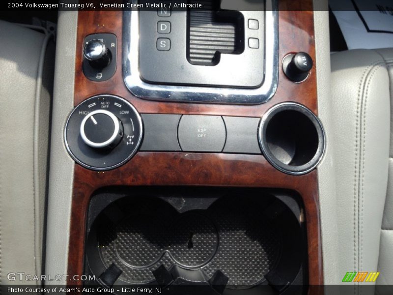 Venetian Green Metallic / Anthracite 2004 Volkswagen Touareg V6