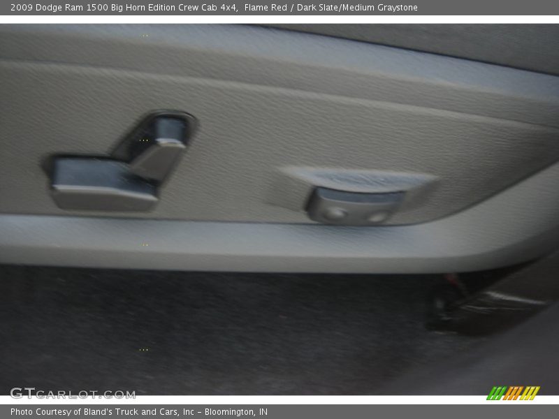 Flame Red / Dark Slate/Medium Graystone 2009 Dodge Ram 1500 Big Horn Edition Crew Cab 4x4