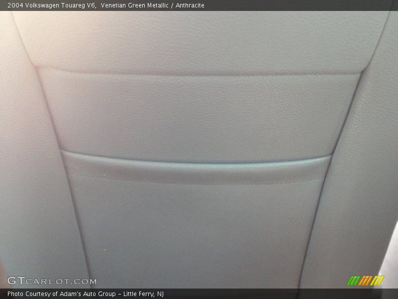 Venetian Green Metallic / Anthracite 2004 Volkswagen Touareg V6