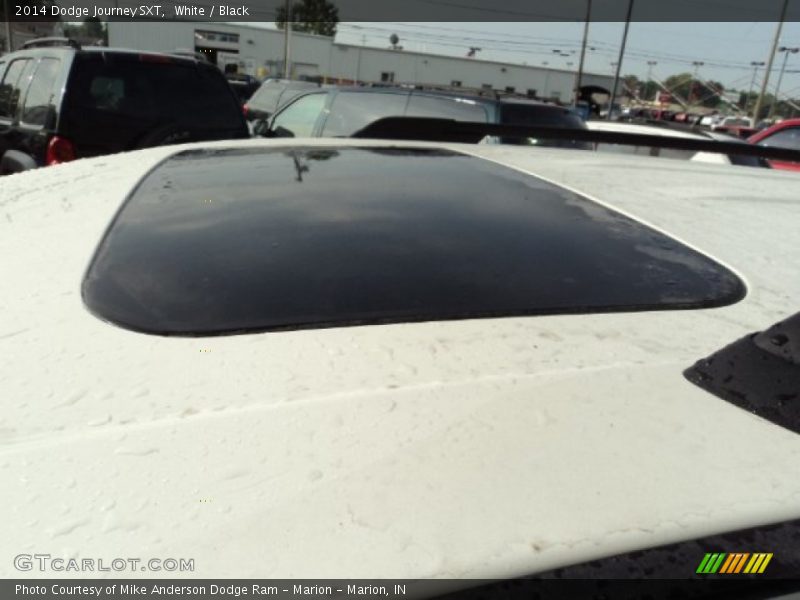 White / Black 2014 Dodge Journey SXT