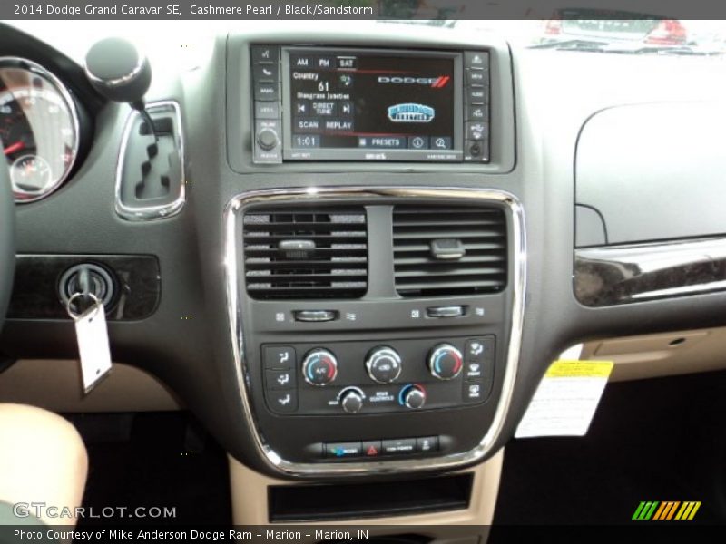 Controls of 2014 Grand Caravan SE