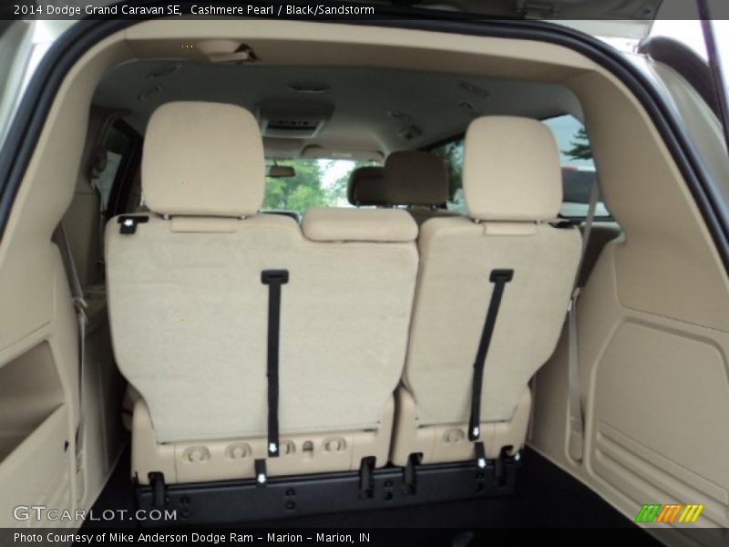 Cashmere Pearl / Black/Sandstorm 2014 Dodge Grand Caravan SE