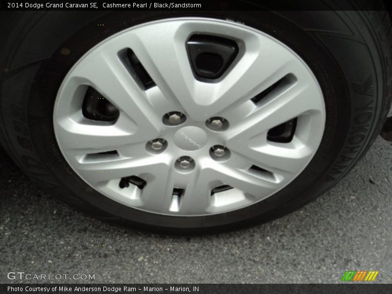 Cashmere Pearl / Black/Sandstorm 2014 Dodge Grand Caravan SE