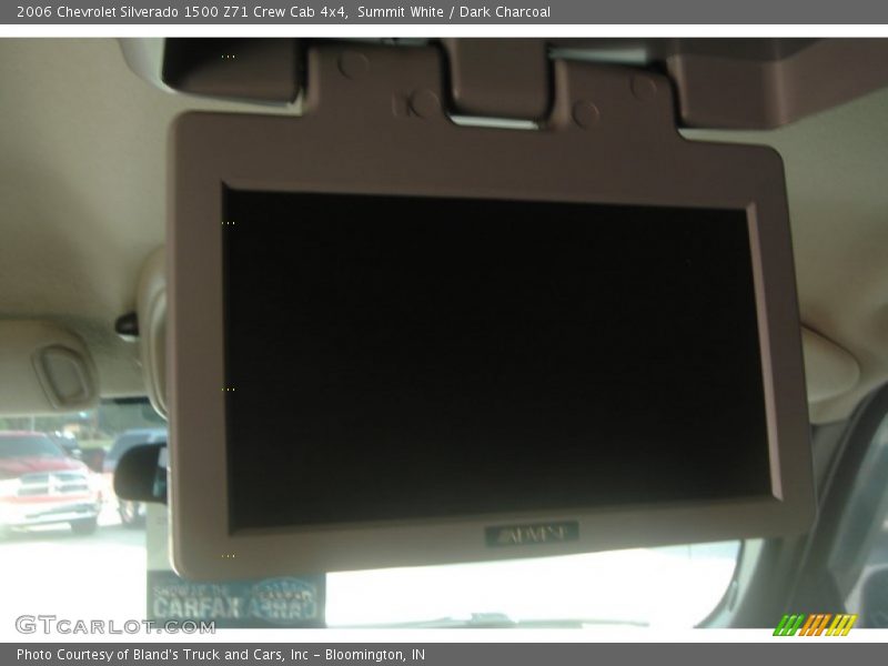 Summit White / Dark Charcoal 2006 Chevrolet Silverado 1500 Z71 Crew Cab 4x4