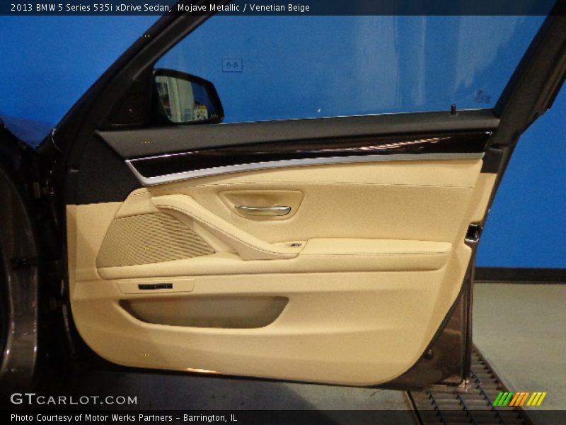 Mojave Metallic / Venetian Beige 2013 BMW 5 Series 535i xDrive Sedan