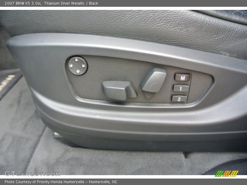 Titanium Silver Metallic / Black 2007 BMW X5 3.0si