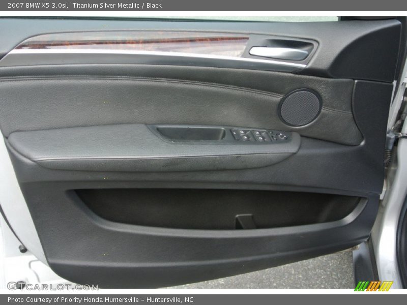 Titanium Silver Metallic / Black 2007 BMW X5 3.0si