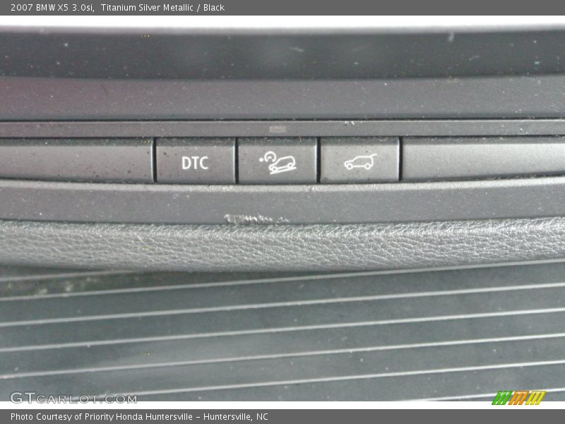 Titanium Silver Metallic / Black 2007 BMW X5 3.0si